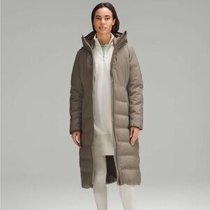 Lululemon StretchSeal Sleet Street Long Jacket down puffer coat size 8 nomad